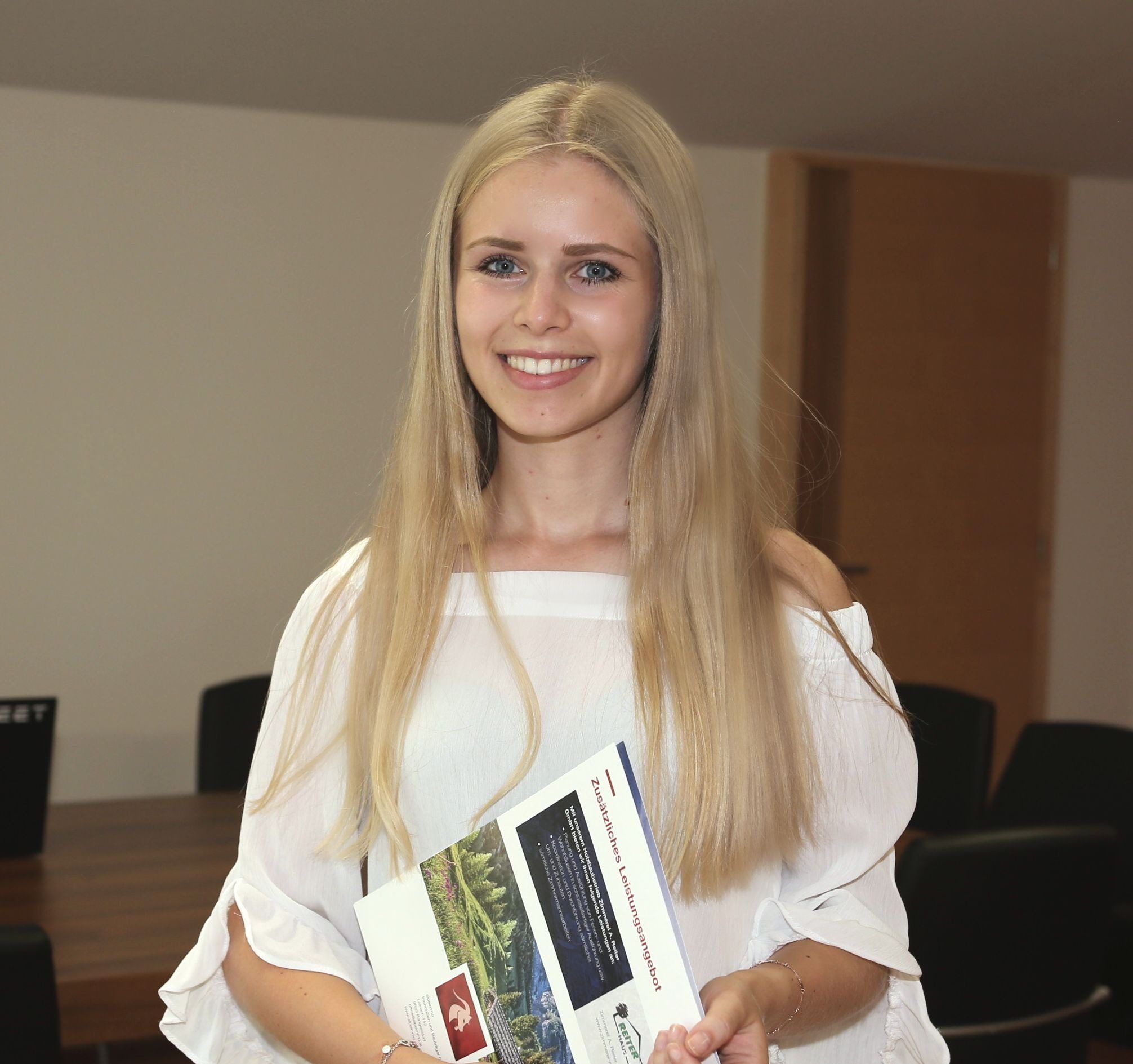 Victoria Reiter, BA